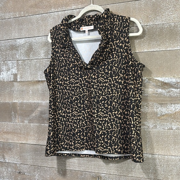 Jude Connally Leopard ruffle tank blouse size XL - Picture 8 of 8